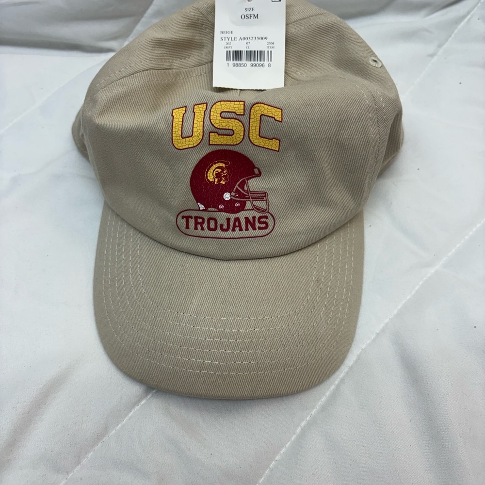 NWT USC University of South Carolina Trojans Football Hat- tan, gold and red